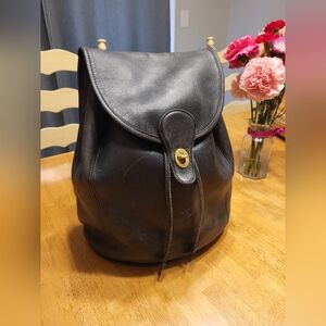 Vintage Coach Leather XL Unisex Backpack 9943 - Black